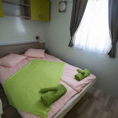 Mobilehomes In 36040 Holiday home